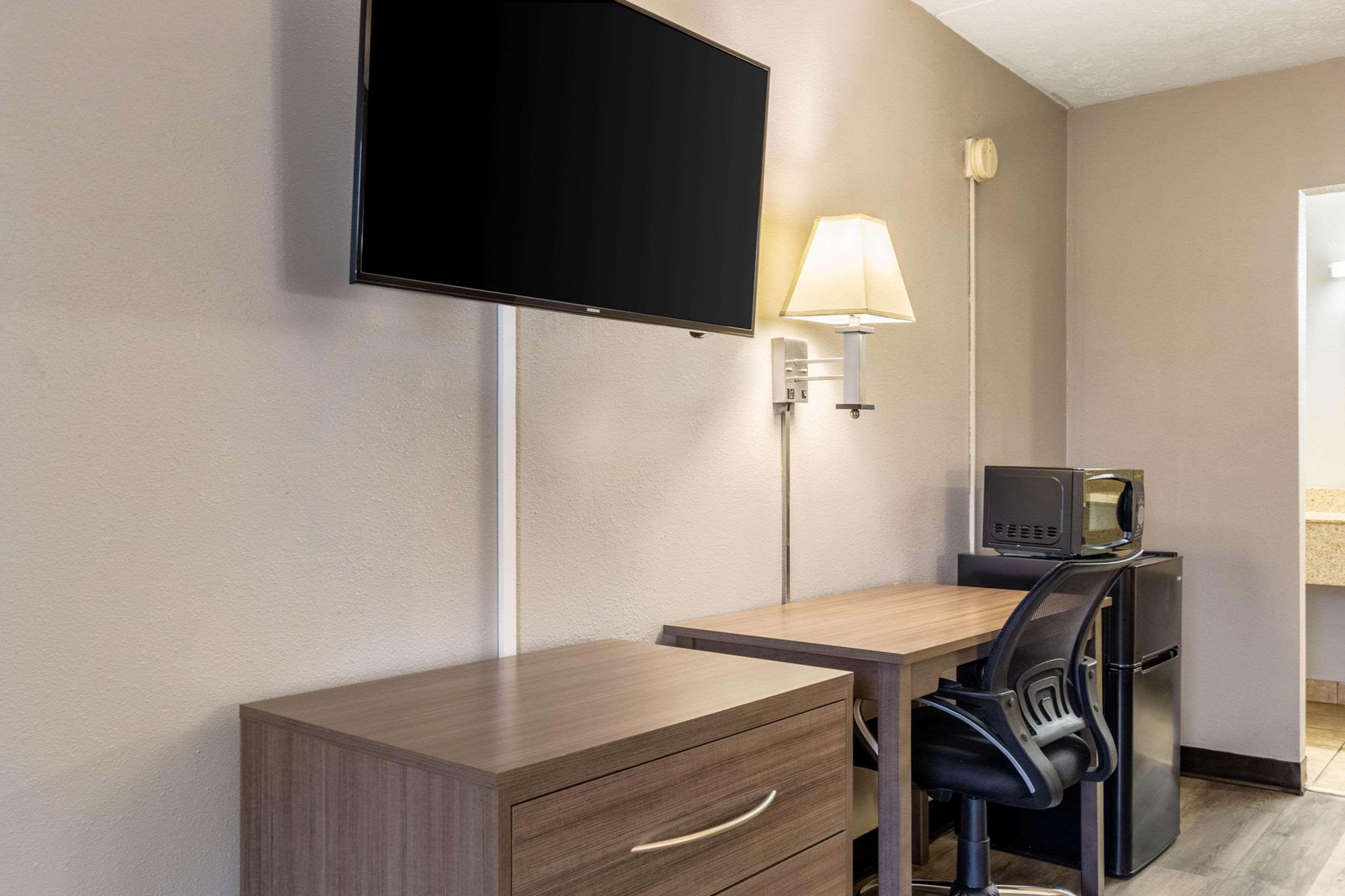 Econo Lodge Seymour Eksteriør billede